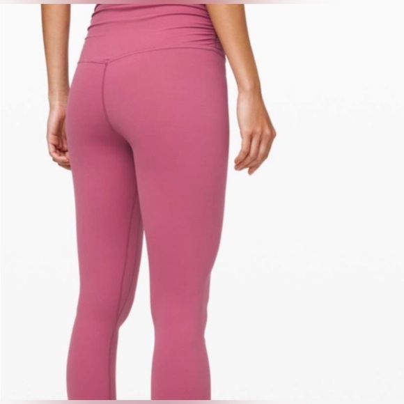 Lululemon Leggings Align Pant 28" *Wrap
Waist Size 2 mauve pink - Picture 5 of 11